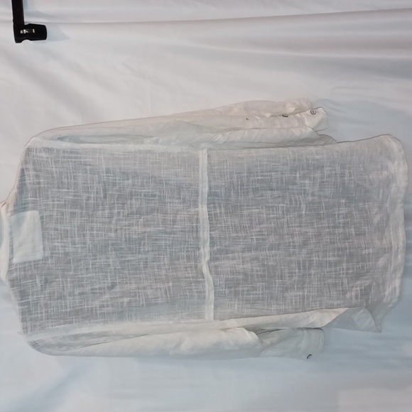 We The Free Free People white button front tunic top, oversized, distressed look - Picture 6 of 10